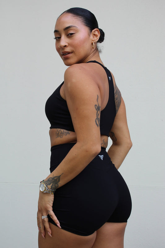 Myna Shorts