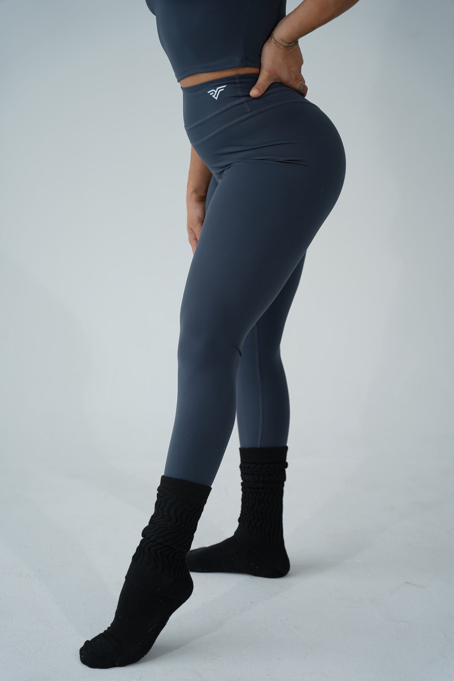 Elevate Leggings