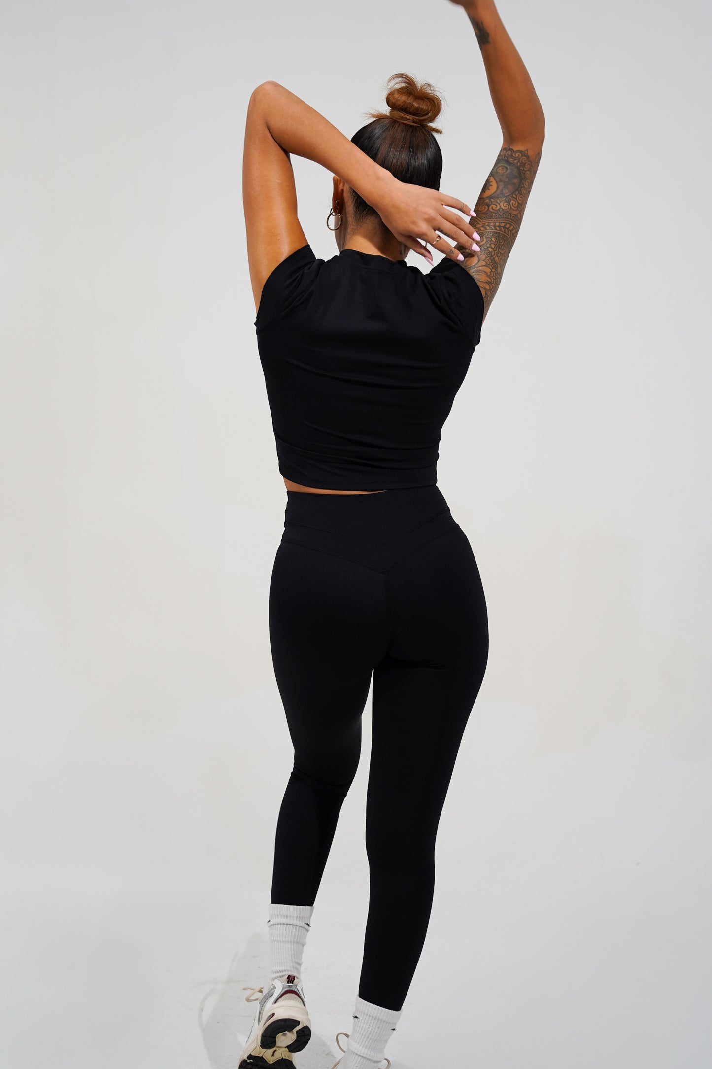 Elevate Leggings